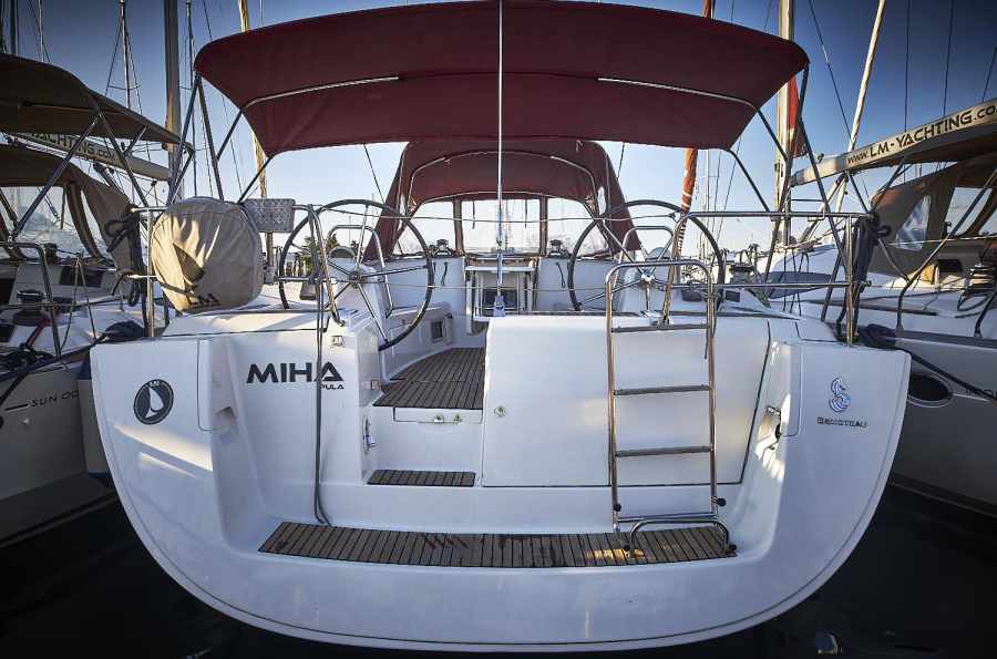 Photo #1 - Oceanis 46 - 4 cab. (Miha) in Marina Kornati - 33344