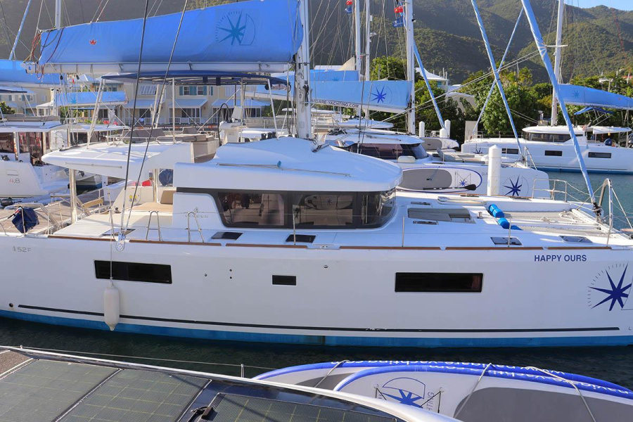 Photo #1 - Lagoon 52 F - 5 + 2 cab. (Happy Ours) in Resort & Marina - 33774