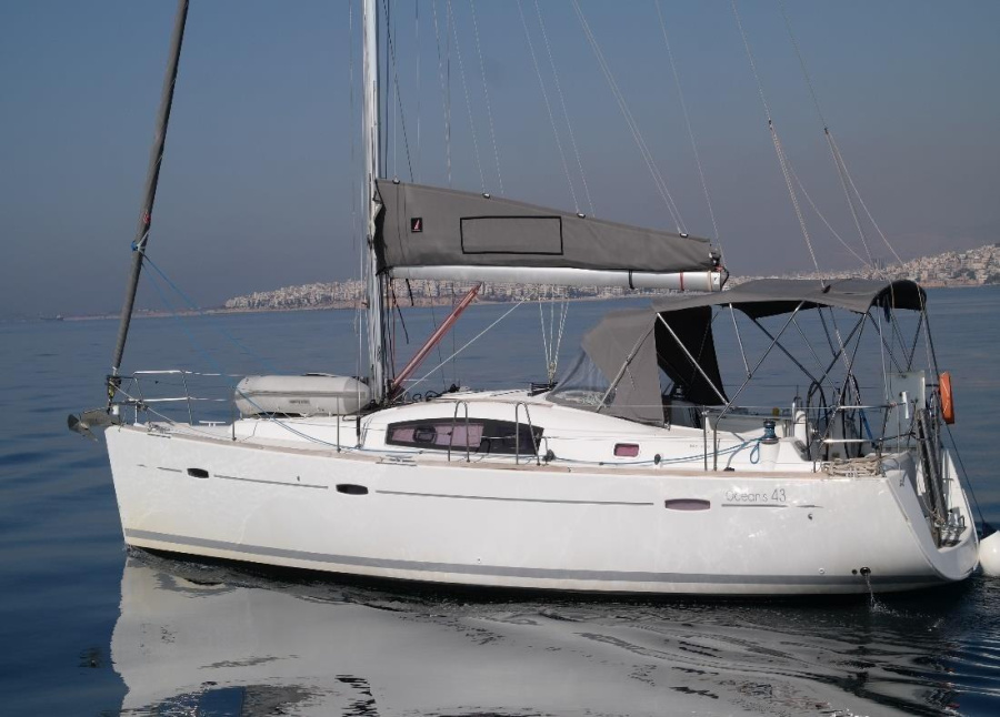 Photo #1 - Oceanis 43 (Fantasea) in Athens, Alimos marina - 33908