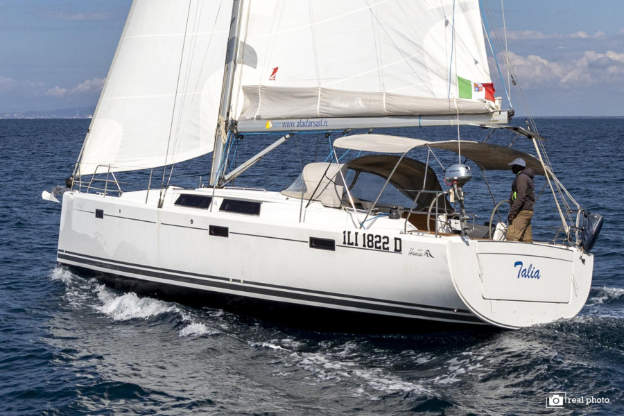 Photo #1 - Hanse 415 (Talia) in Marina di - Follonica - 33933