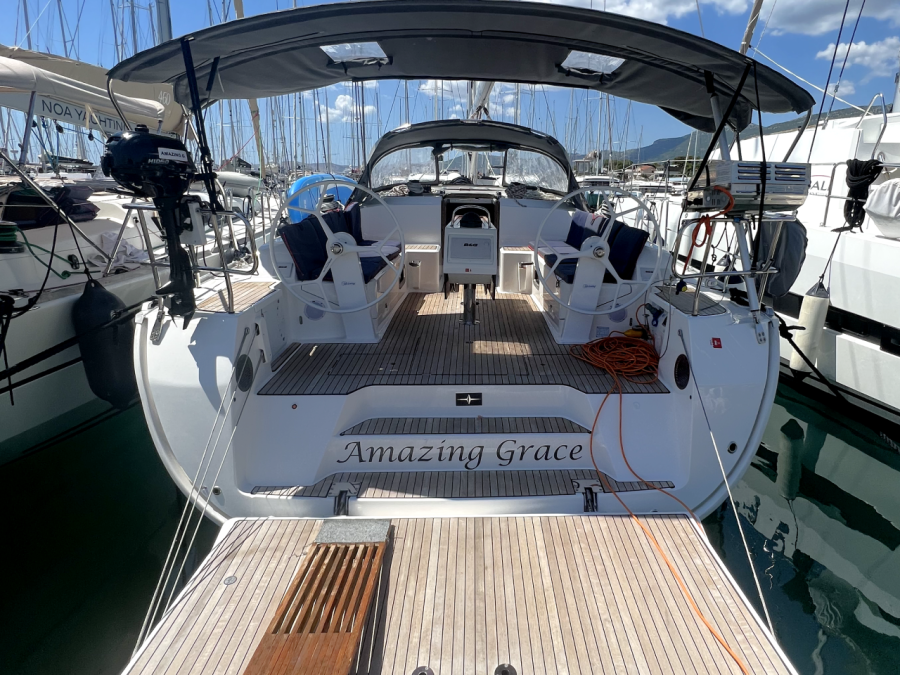 Photo #1 - Bavaria Cruiser 46 - 4 cab. (Amazing Grace) in Marina - 33955