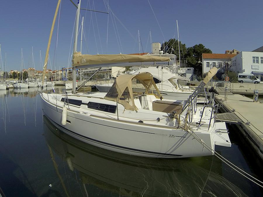 Photo #1 - Dufour 335 GL (Lara) in Marina Mandalina - 33953