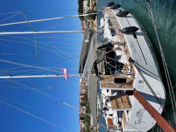 Photo #1 - Dufour 460 GL - 3 cab. (Tequila Night) en Marina Tehnomont Veruda - 34131