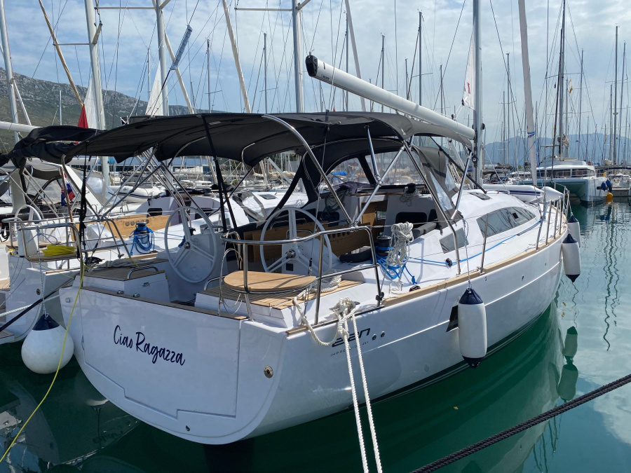Photo #1 - Elan Impression 45.1 (Ciao Ragazza) en Marina - 34169