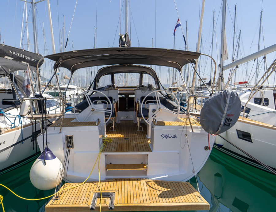 Photo #1 - Elan Impression 45.1 (Marita) en Marina - 34170