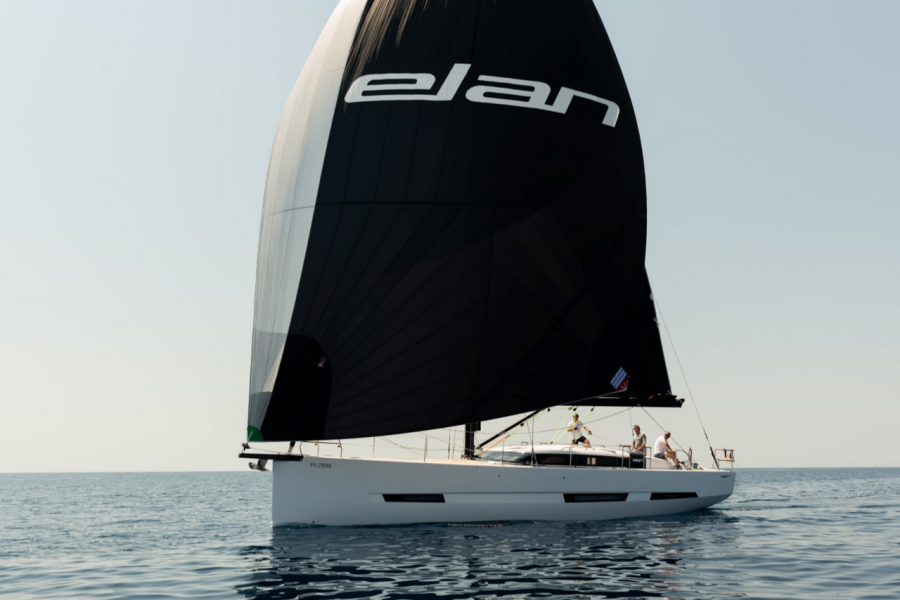 Photo #1 - Elan GT6 (Revolution) en Marina Kornati - 34186