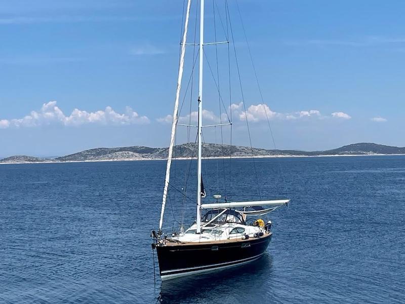 Photo #1 - Sun Odyssey 54 DS - 3 + 1 cab. (Olivia Adriatica) in Marina Mandalina - 34208