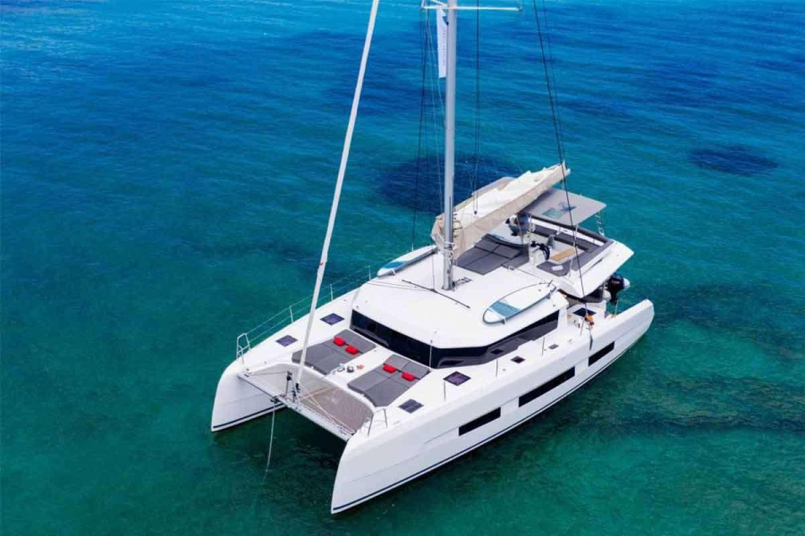 Photo #1 - Dufour 48 Catamaran - 5 + 1 cab. (Jovy) in Capo D'orlando Marina - 34213