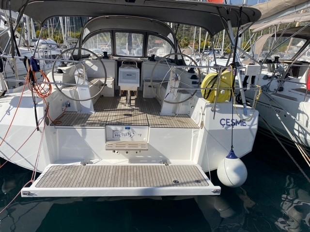 Photo #1 - Bavaria C42 (Sideways) en Marin Turk Göcek Village Port - 34315