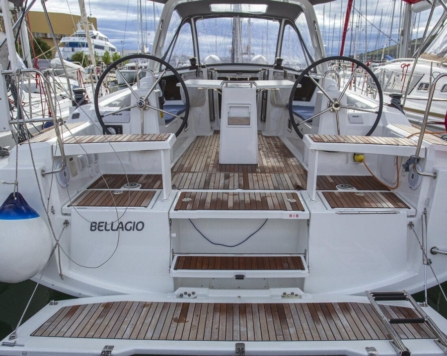 Photo #1 - Oceanis 38.1 (Bellagio) en Marina (ex. Tankerkomerc) - 34410