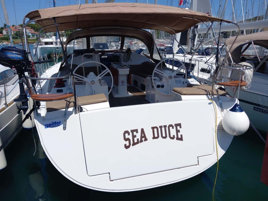 Photo #1 - Elan Impression 50 - 5 + 1 cab. (Sea Duce) in Marina Tehnomont Veruda - 34430