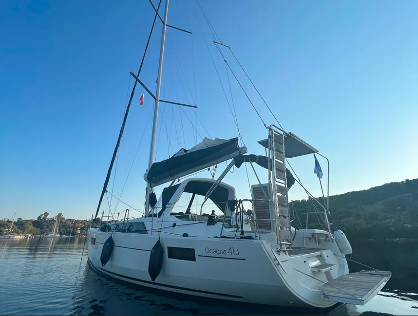 Photo #1 - Oceanis 41.1 (Tikal II) in Lefkas, D-Marin - 34639