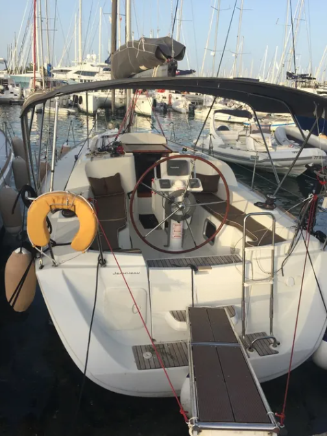 Photo #1 - Sun Odyssey 33i (Carry On) en Corfu, Gouvia Marina - 34682