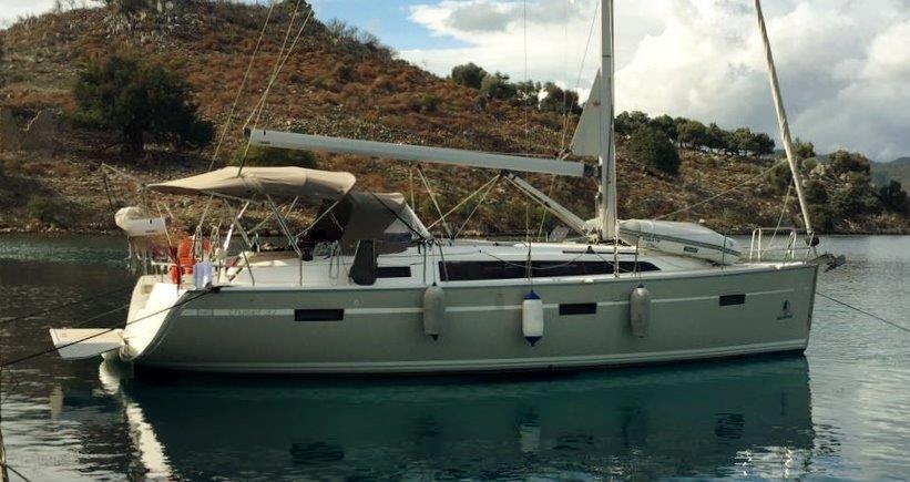 Photo #1 - Bavaria Cruiser 37 - 3 cab. (Almira) in Ece Saray Marina Resort - 34806