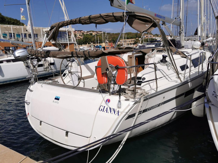 Photo #1 - Bavaria Cruiser 41 - 3 cab. (ECONOMY) in  - 35058
