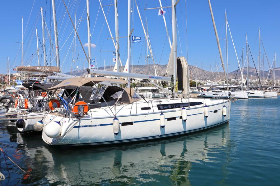 Photo #1 - Bavaria Cruiser 46 - 4 cab. (ECONOMY) in Corfu, Gouvia Marina - 35112