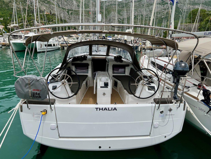 Photo #1 - Sun Odyssey 410 - 3 cab. (Thalia) en ACI Marina - 35325
