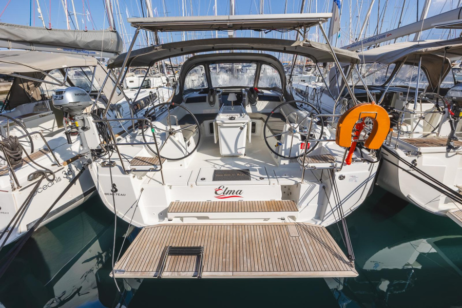 Photo #1 - Oceanis 40.1 - 3 cab. (Elma) en Lefkas, D-Marin - 35330