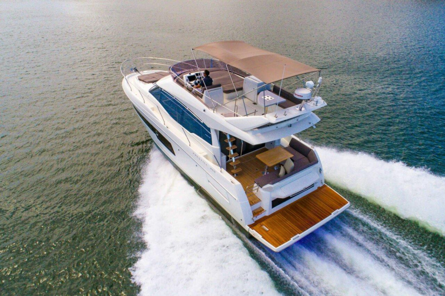 Prestige 460 - 1