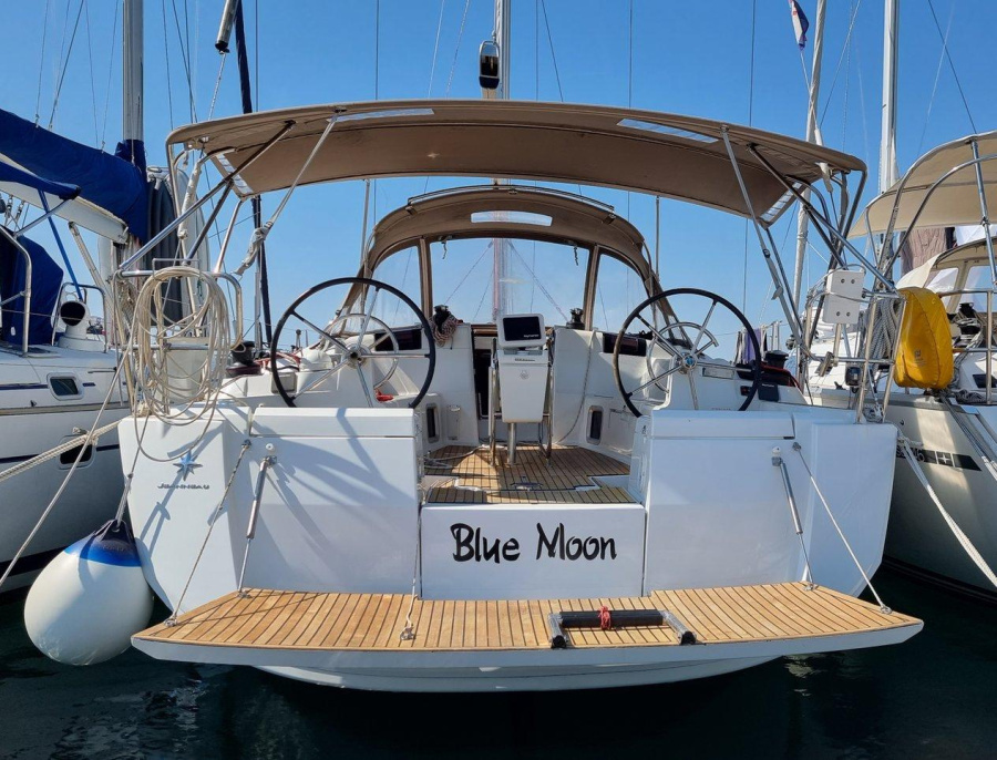 Photo #1 - Sun Odyssey 449 (Blue Moon) in ACI Marina - 35520