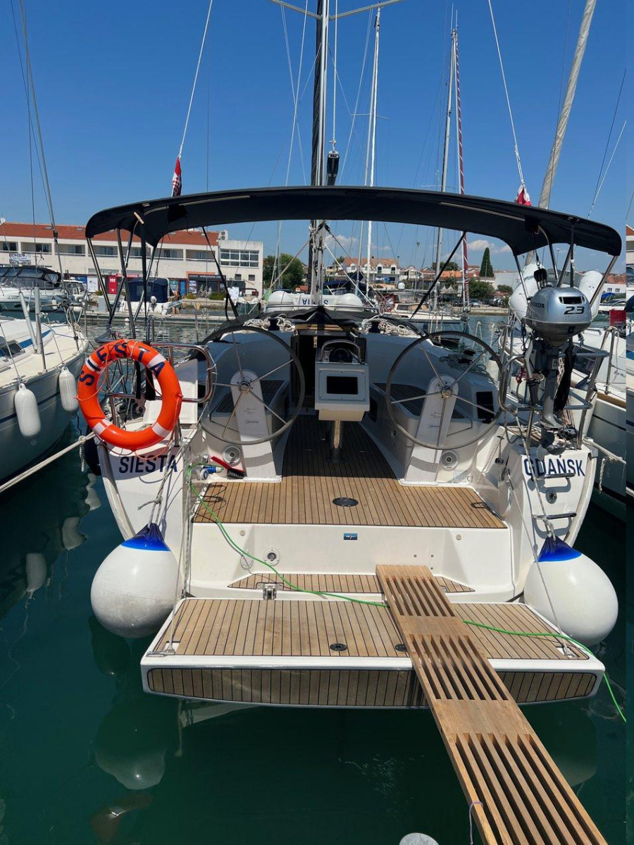 Photo #1 - Bavaria Cruiser 34 (Siesta) in Marina - 35603