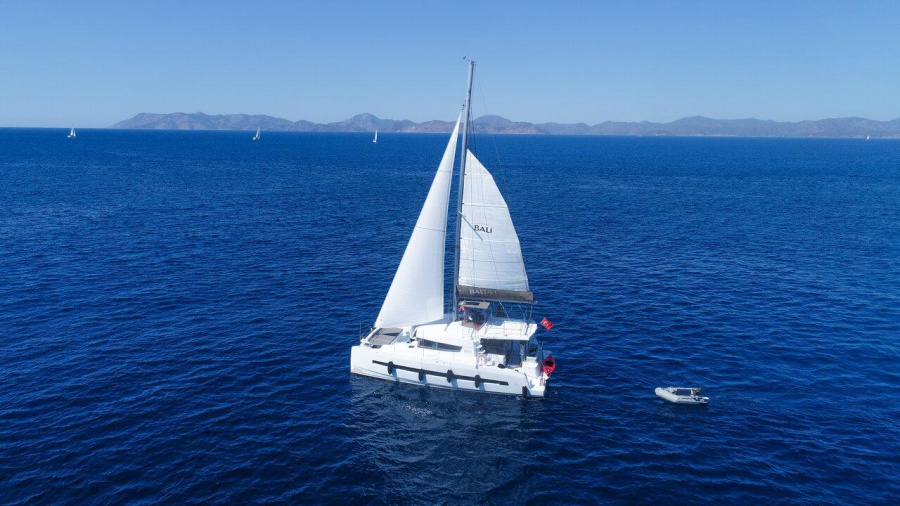 Photo #1 - Bali 4.1 - 4 + 2 cab. (Orion) en Ece Saray Marina Resort - 35610