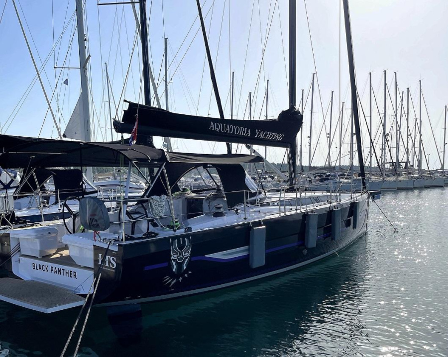 Photo #1 - Elan E6 (Black Panther) en Marina - 35616