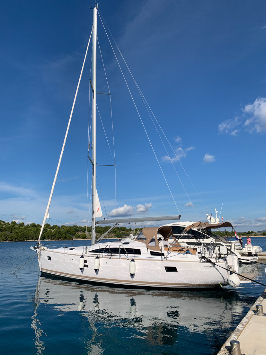 Photo #1 - Elan Impression 45.1 (Seraphim) in Marina - 35697