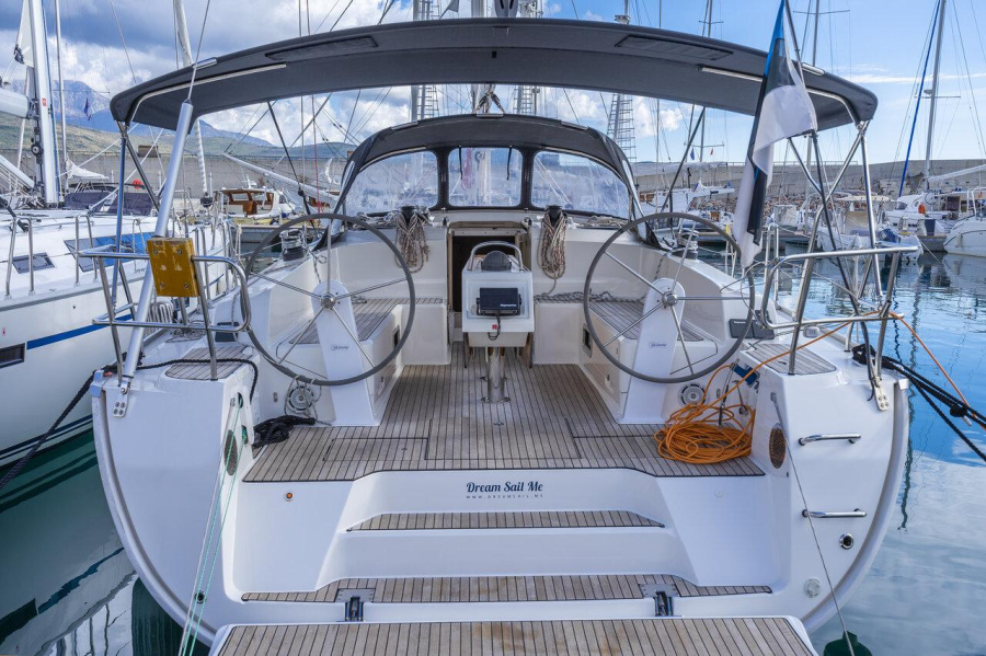 Photo #1 - Bavaria Cruiser 46 - 4 cab. (Kalev) en Luka Marina - 35731