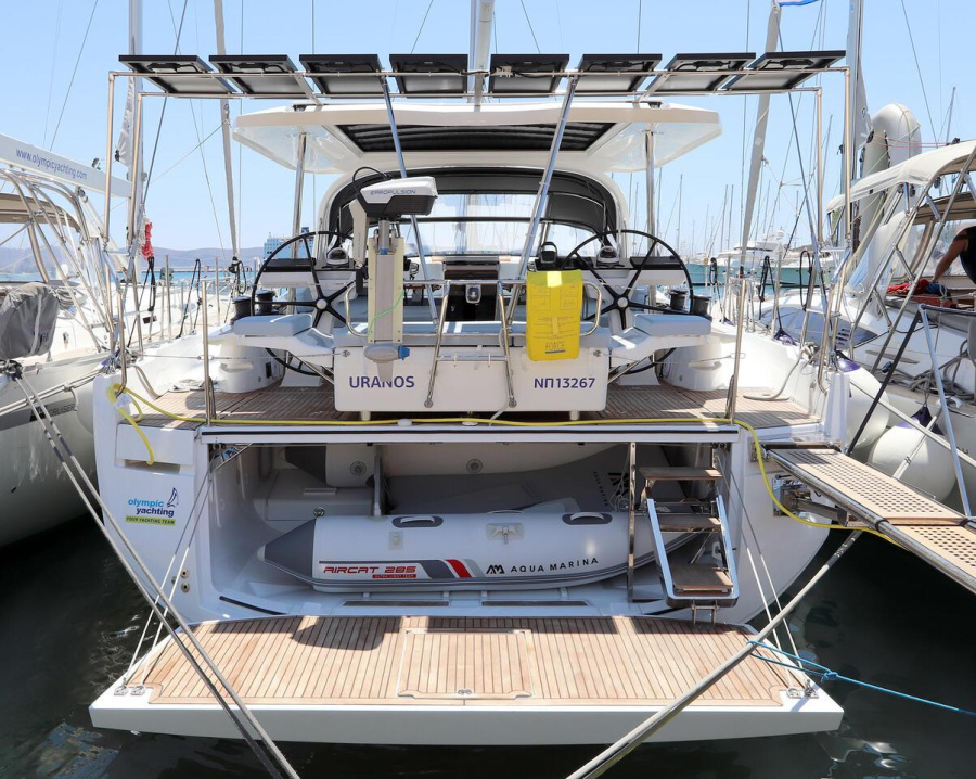 Photo #1 - Jeanneau 65 (Uranos) en main port - 35779