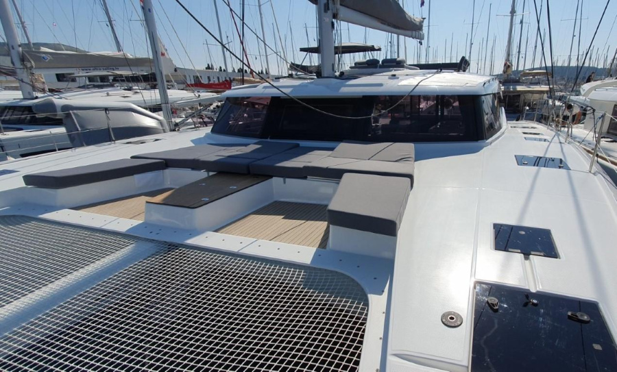 Photo #1 - Fountaine Pajot Aura 51 - 5 + 1 cab. (Cosmos) en Yachtclub Seget (Marina Baotić) - 35882