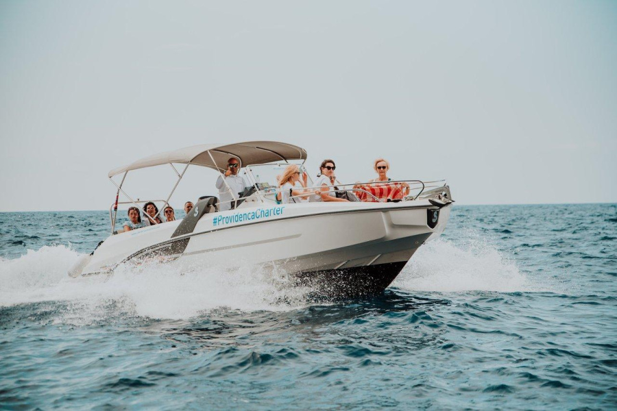 Photo #1 - Beneteau Flyer 7.7 Space Deck (Beneath Flyer 7.7 Space Deck) in ACI Marina - 35977