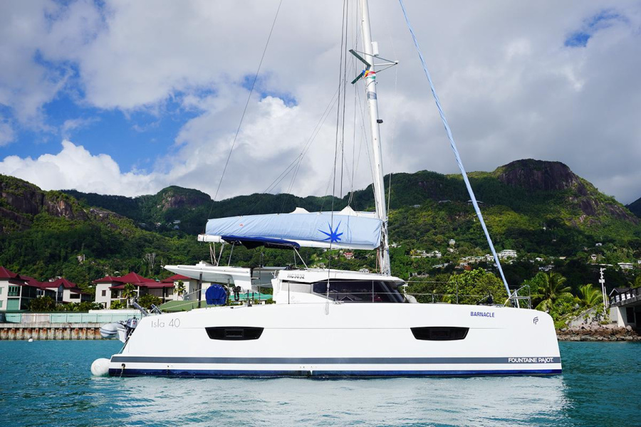 Photo #1 - Fountaine Pajot Isla 40 - 4 cab. (Barnacle) in Seychelles, Eden Island Marina - 36011