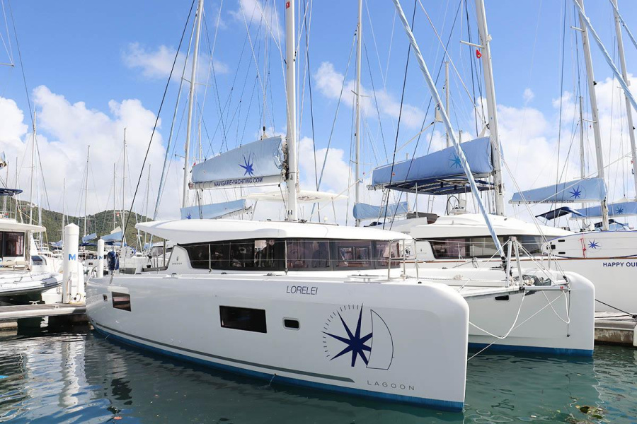 Photo #1 - Lagoon 42 - 4 + 2 cab. (Lorelei) en Resort & Marina - 36032