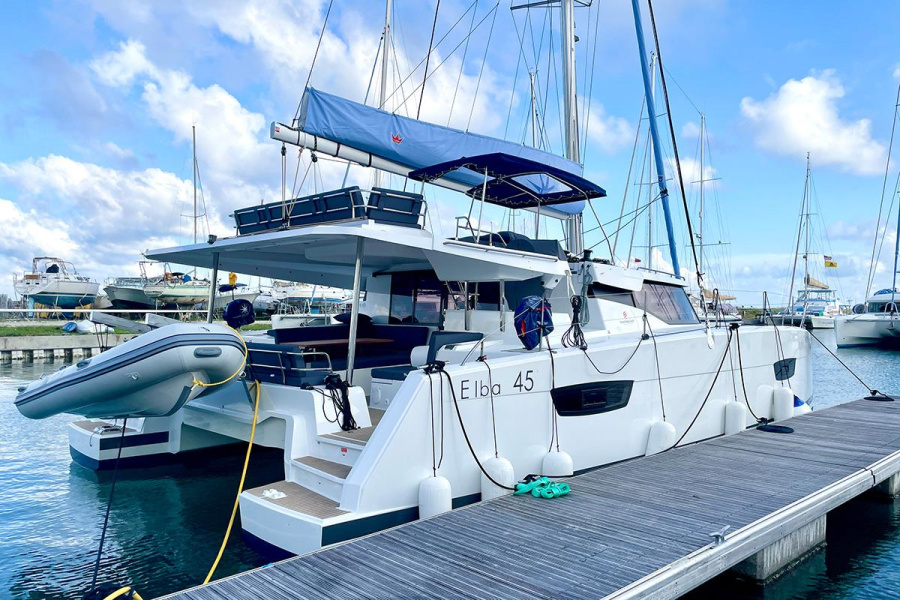 Photo #1 - Fountaine Pajot Elba 45 - 4 + 1 cab. (Spindrift) in Resort & Marina - 36034