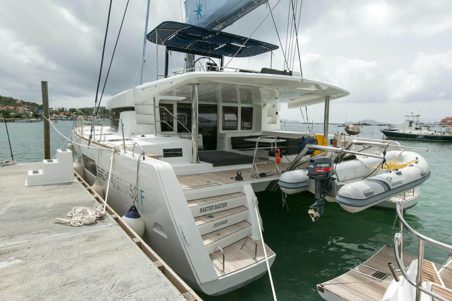 Photo #1 - Lagoon 52 F - 5 + 2 cab. (Haxter Baxter) en Resort & Marina - 36145
