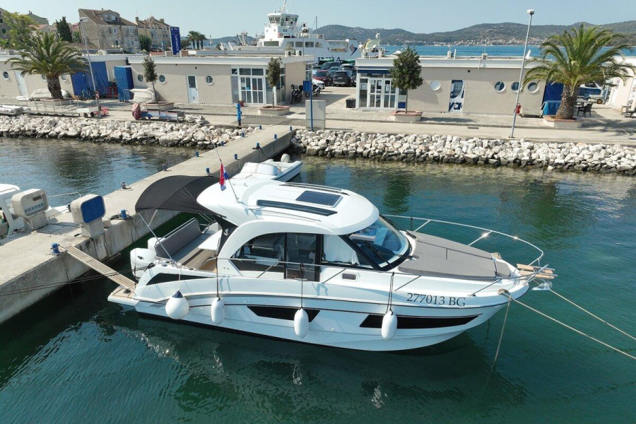 Photo #1 - Antares 9 OB (Freeya) in Marina Kornati - 36223