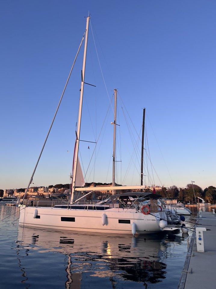 Photo #1 - Bavaria C50 - 5 + 1 cab. (B-Line) in Marin Turk Göcek Village Port - 36350