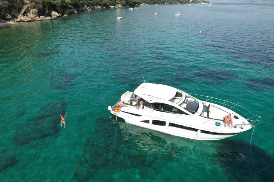 Photo #1 - Bavaria SR41 (Sandy I) in Gouvia Marina - 36365