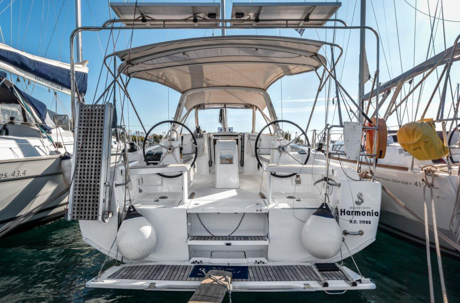 Photo #1 - Oceanis 38.1 (Harmonia) in Gouvia Marina - 36433