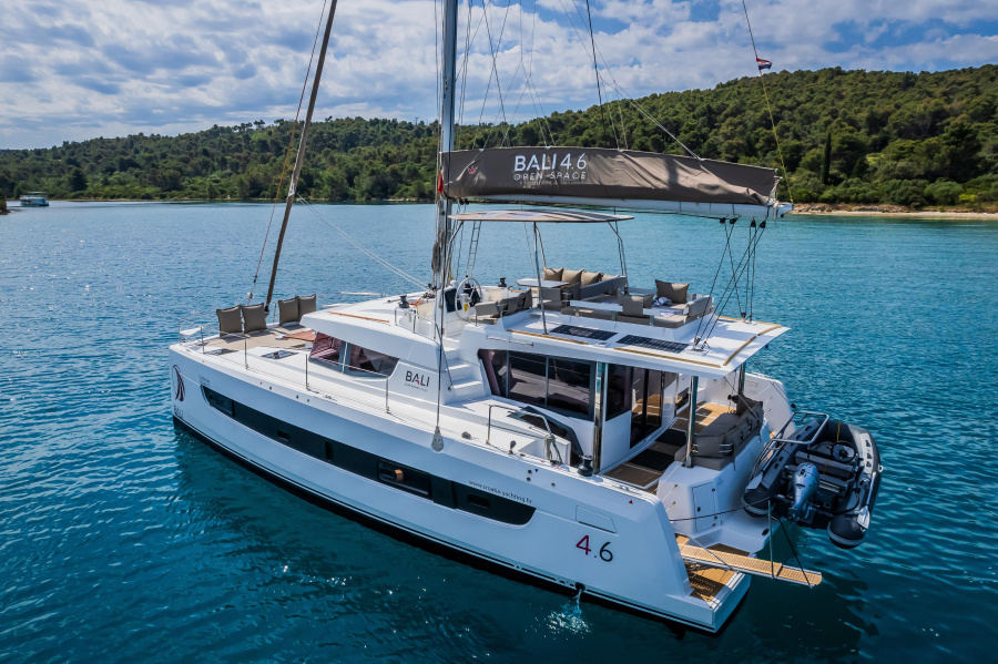 Photo #1 - Bali 4.6 - 5 + 2 cab. (Sunshine) en Yachtclub Seget (Marina Baotić) - 36534