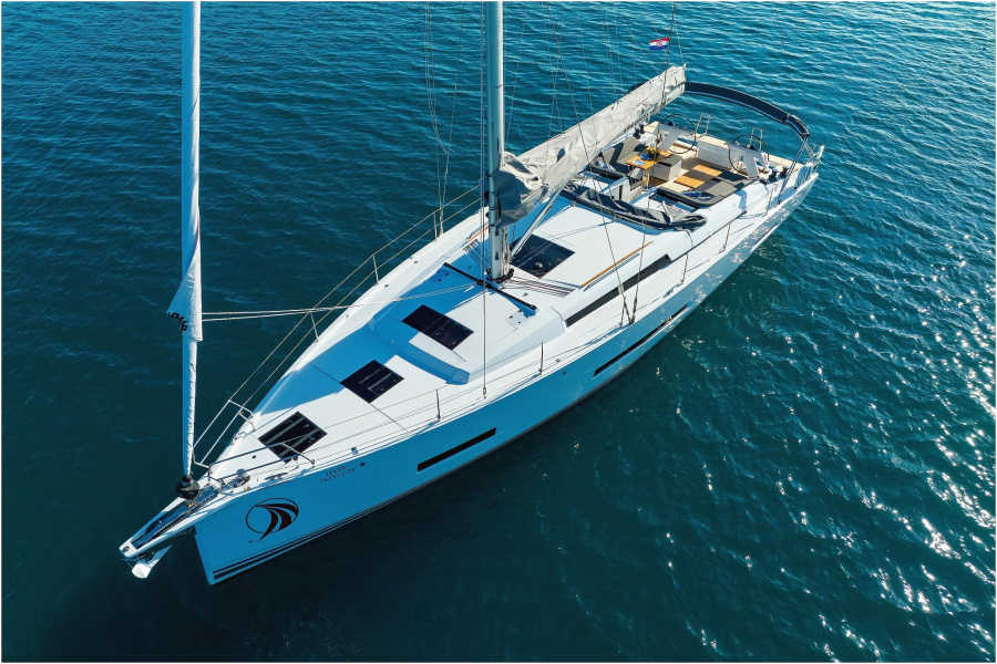 Photo #1 - Hanse 510 - 5 + 1 cab. (Hype) en Marina Kornati - 36536