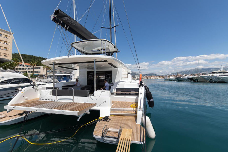 Photo #1 - Lagoon 51 - 6 cab. (Negroni) en Marina Frapa - 36556