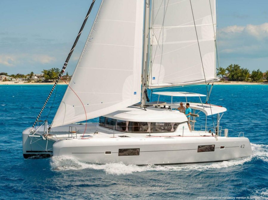 Photo #1 - Lagoon 42 - 3 + 1 cab. (Dream of Liberty) in Marina Kornati - 36570