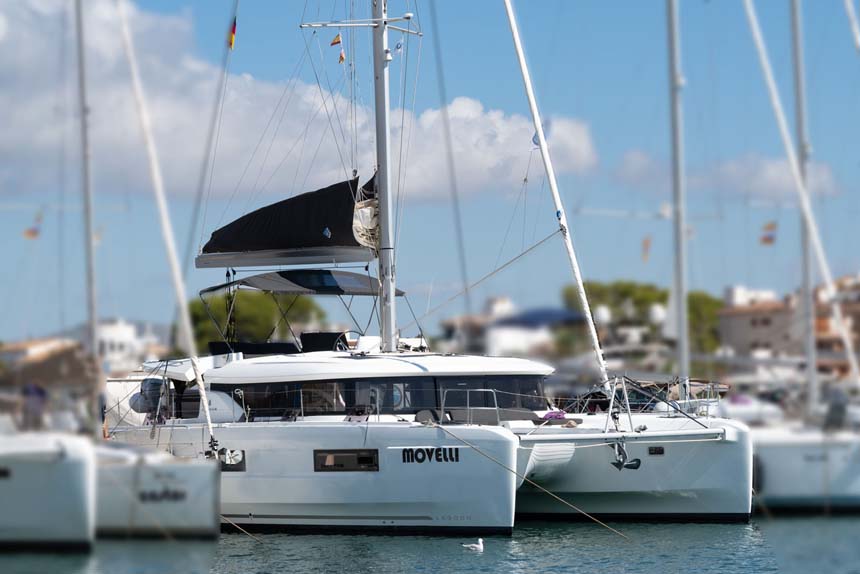 Photo #1 - Lagoon 46 - 4 + 2 cab. (Movelli) in Mallorca, Porto Colom - 36571