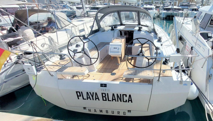 Photo #1 - Bavaria C42 (Playa Blanca) in de Mallorca, La Lonja - 36572