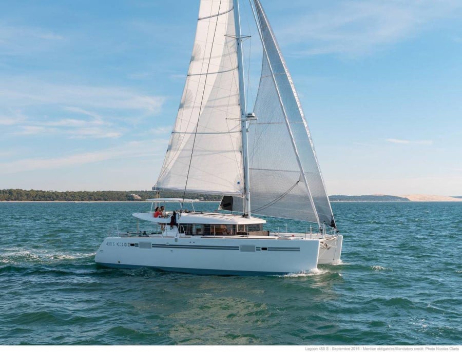 Photo #1 - Lagoon 450 S - 4 + 2 cab. (Islette) in Seychelles - 36583