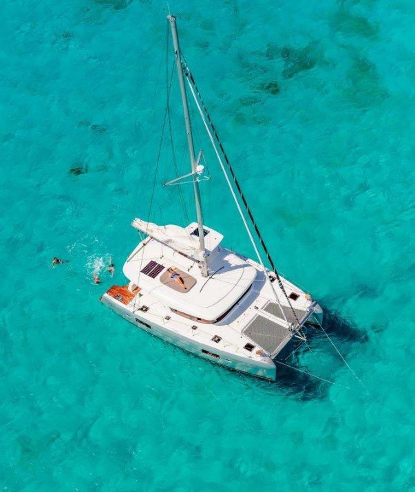 Photo #1 - Lagoon 42 - 3 + 2 cab. (Bingo) en Seychelles, Mahe - 36595