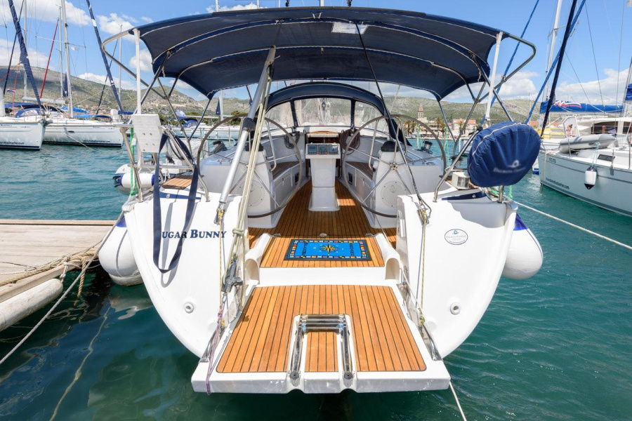 Photo #1 - Bavaria 40 Cruiser (Sugar Bunny) en ACI Marina - 36655