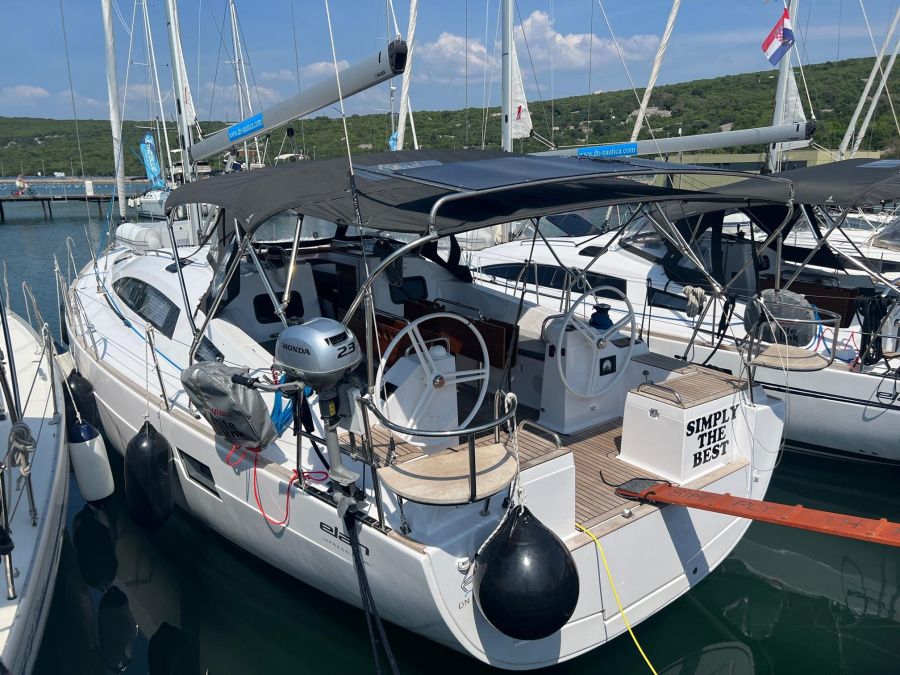Photo #1 - Elan Impression 45.1 (Simply the Best) in Marina Punat - 36690